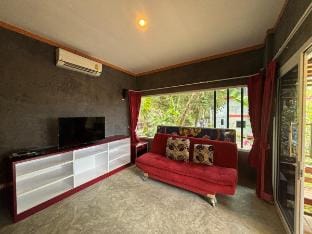 One bed room house with pool views Vacation rental in Ko Samui