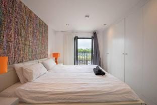 Emily | 1 Bedroom Flat | Light & Bright Vacation rental in London Borough of Hackney