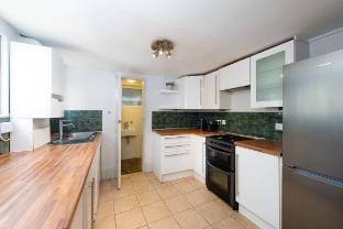 Chic 1-Bed Room Garden Apartment Vacation rental in London Borough of Islington