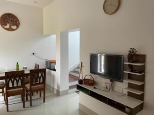 Prarambha The Stone House - The Entire Bungalow Vacation rental in West Bengal