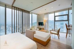Studio Ocean View Fusion Apartment in Da Nang