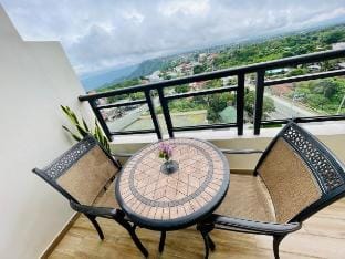 Studio @Casiana #1006 w/ FreeParking, Heated Pool Vacation rental in Tagaytay