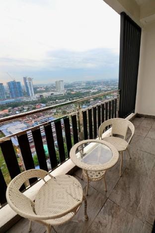KSL Residences 2 Love Bed Skyview Vacation rental in Johor Bahru