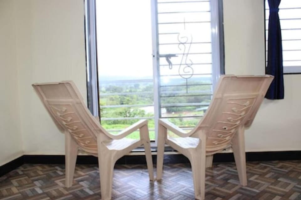 Hotel River View 10.3 km Amboli Water Fall Hotel in Maharashtra