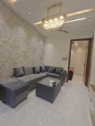 Garvik-Stay classy 2BHK Apartment in Delhi