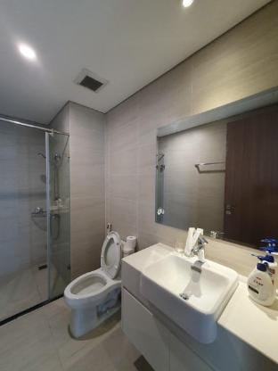 Vinhomes Skylake Lynn Housing 3BR apartment Vacation rental in Laos