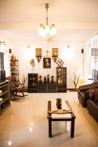 Charming 4BR Private Pool Villa, 3 min to Thalassa Vacation rental in Goa, India