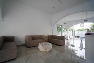 Stylish 2BR Villa | 5 beds | Near Airport (BIA) Vacation rental in Negombo