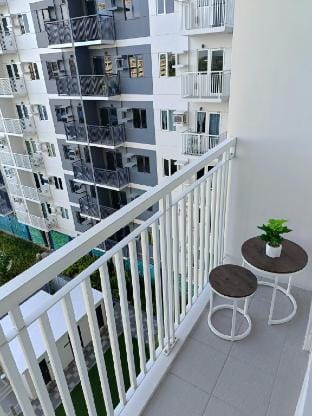 Flat-Through at SMDC Iloilo City Vacation rental in Iloilo City