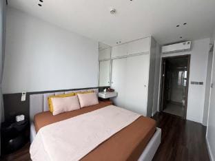Shin Apartment-Hoang Huy Commerce-1 bedroom Vacation rental in Laos