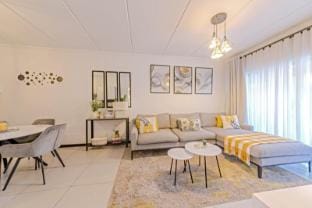 Bloom Modern Apartment  Apartment in Johannesburg