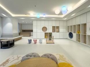 New 1BR | Burj Khalifa View & Infinity Pool Vacation rental in Dubai