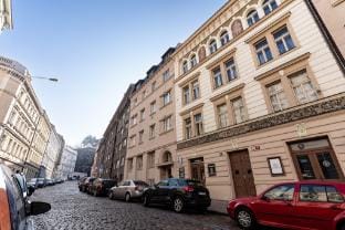 Golden Cat Suite Apartment in Prague