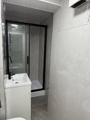 Peaceful Luton Apartment Close to Airport  Amenities Apartment in Luton