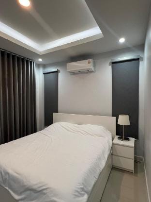 A single house on the corner for privacy. Vacation rental in Laos