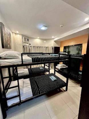 Rooms in Matina with Free Breakfast! Vacation rental in Davao City