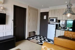 Venetian Signature Condo Resort Pattaya Apartment in Pattaya City