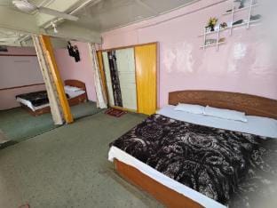 Lake Bouleard Guest House Family Room  Lake View Vacation rental in India