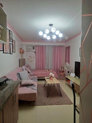 Staycation in Manila near Ugbo Vacation rental in Manila City