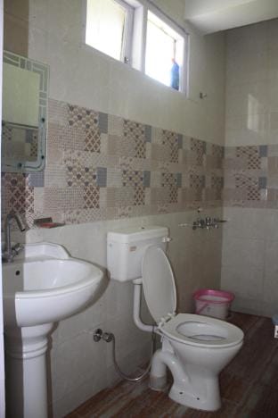 Pahadi Zayka Homestay Vacation rental in Himachal Pradesh