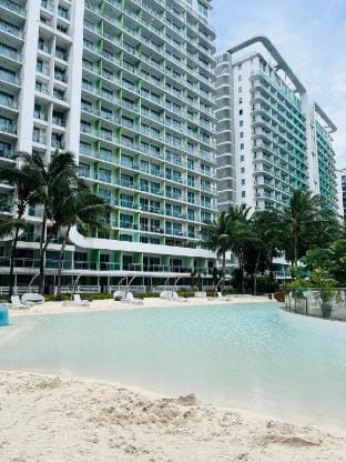 Affordable Staycation at Azure Urban Residences Vacation rental in Paranaque