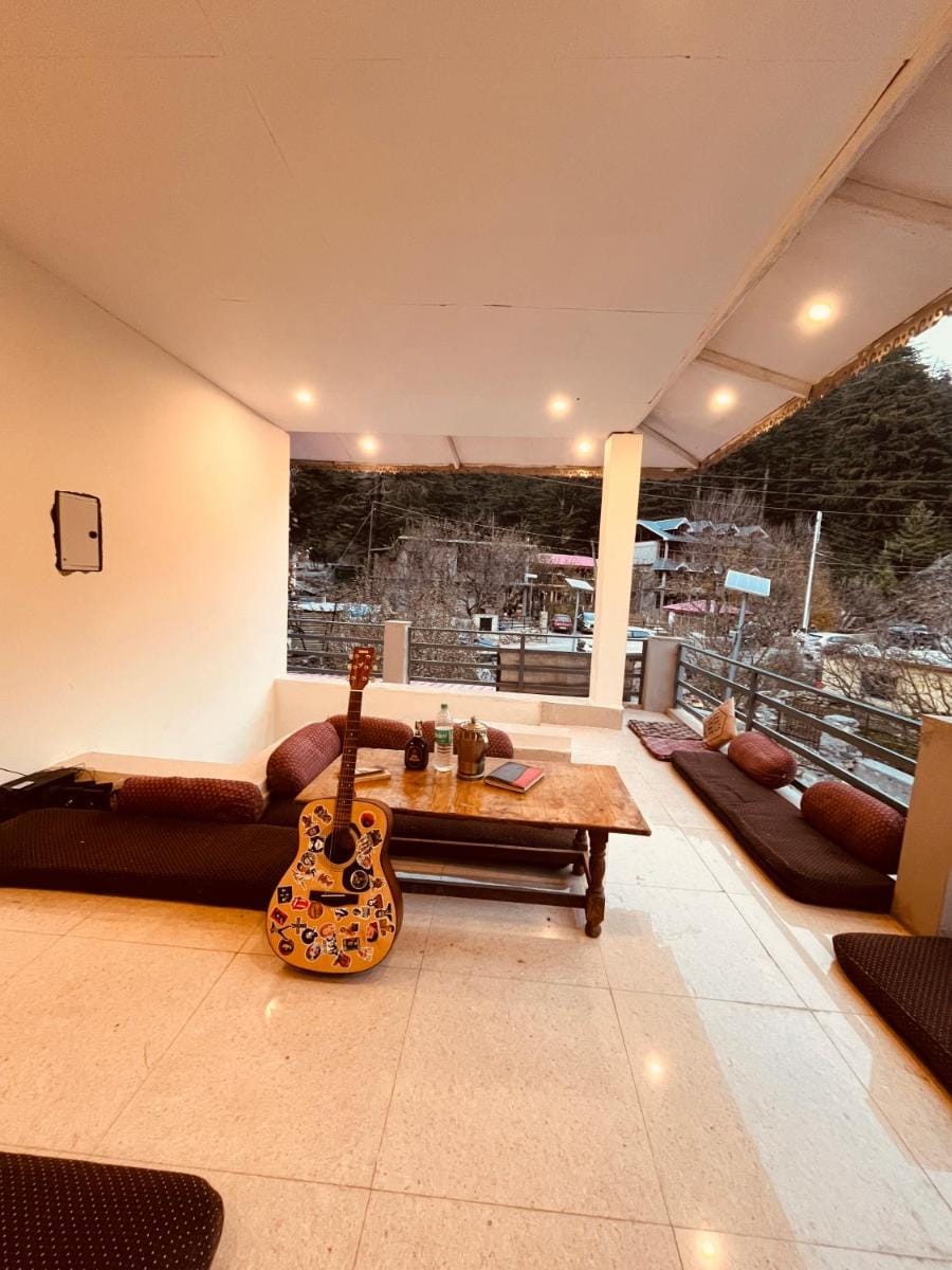 Skyard Hostel & Homestay- Harsil Valley Vacation rental in Uttarakhand