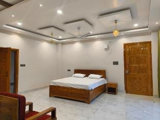 Suryagiri Homestay Vacation rental in Bangladesh