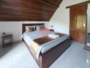 Unique Studio Villa Bedugul Vacation rental in Karangasem Regency