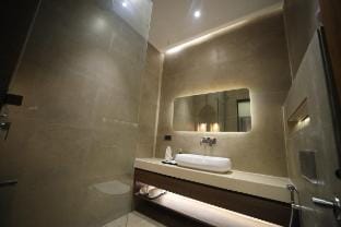 "The Cozy Chaos" Villa in Agra