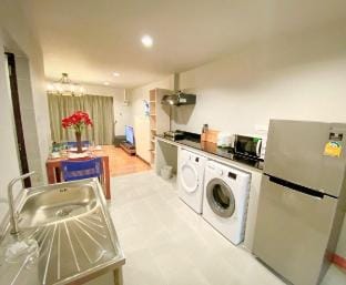 Nakara Phuket Town Fully Furnished Apartment 3A Vacation rental in Kathu