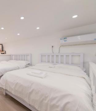 Youke Shangai Homestay Apartment in Shanghai