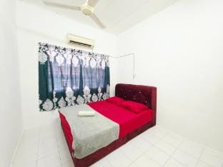HOMESTAY TAMAN SEGAR 23 (Muslim Only) Vacation rental in Selangor, Malaysia