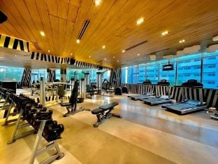 The Residences at Commonwealth w/ balcony, gym etc Apartment in Marikina