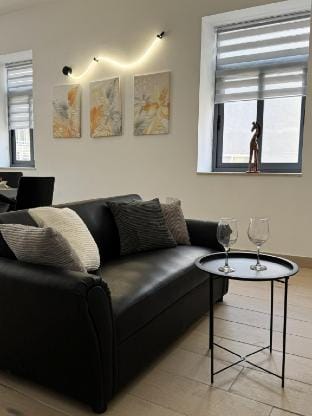 Malta Rooftop Terrace 2 BR 10 min Beach Valletta Apartment in Malta