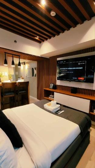Modern Elegance Escape in Azure North Bali Tower Vacation rental in Calabarzon
