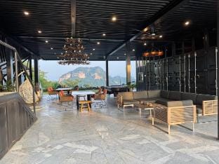 Jef Hill Villa | A Rare Private Hilltop Estate Villa in Perak