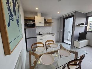 Coastal Comfort 2 Bed (T2-617) Vacation rental in Chalong