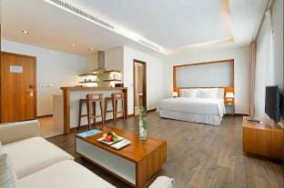 Free Pool- Àla Carte - Spacious Studio Vacation rental in Da Nang