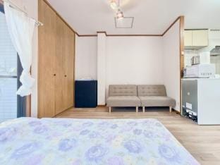 1min to Station｜Private Room｜Private Bath｜Pet OK｜Namba 20min | B Vacation rental in Osaka