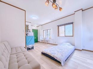 1min to Station｜Private Room｜Private Bath｜Pet OK｜Namba 20min | B Vacation rental in Osaka