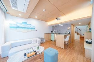 Ocean-view Private Pool Villa  09 [OceanBliss2] Vacation rental in Busan