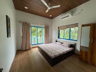 Aweka Luxury Villa - 3BHK Rooms Riverside - Karjat Vacation rental in Maharashtra