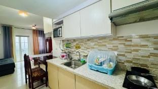 Cozy Studio Unit with Balcony near Minesview park Vacation rental in Baguio