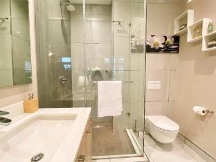 Menlyn Maine - The Kyoto studio with king bed Apartment in Pretoria