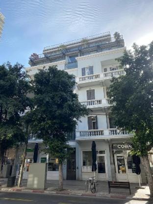 The Rothschild triplex  Apartment in Tel Aviv-Yafo