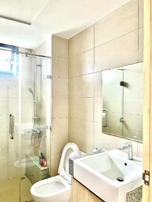 Emerald 2 phòng ngủ celadon Apartment in Ho Chi Minh City