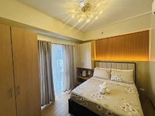 Cozy 1-Bedroom Retreat in Iloilo City with City Views Apartment in Iloilo City
