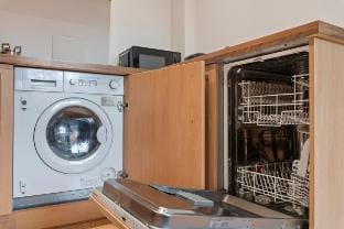 Heart of City Apartment with Secure Parking Vacation rental in Birmingham