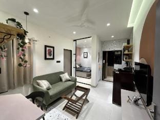 Peaceful 1BHK Studio for Couples & Professionals Vacation rental in India