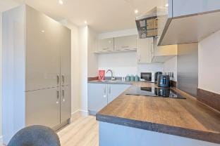 #27 The Silkworks Cov 2 Bed Apt. Sleeps 6 Vacation rental in Coventry